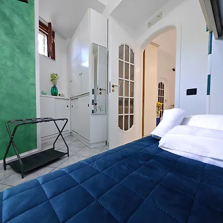 Umberto's - Relax And Comfort On The Amalfi Coast -