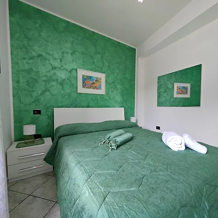 Umberto's - Relax And Comfort On The Amalfi Coast - *