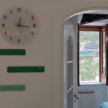 アパート Umberto's - Relax And Comfort On The Amalfi Coast - *
